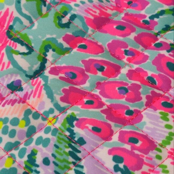 NWT Lilly Pulitzer Printed Quilted Drawstring Backpack main image 10